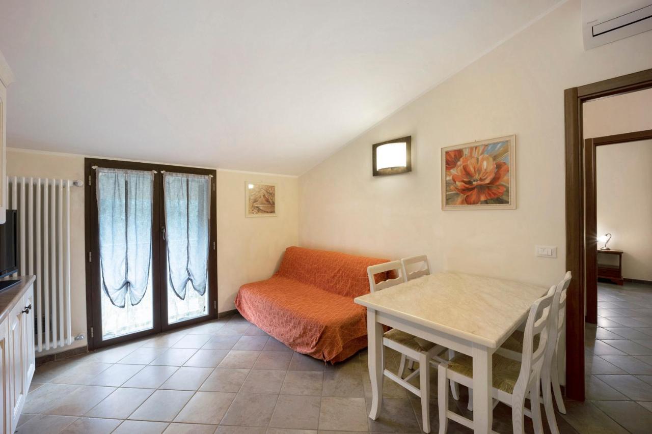Messalina Agriturismo La Scuderia Molino Nuovo  Esterno foto
